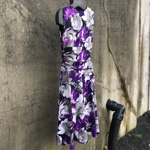 5/$20 Le Chateau Floral Print Dress Size Small - Picture 4 of 13